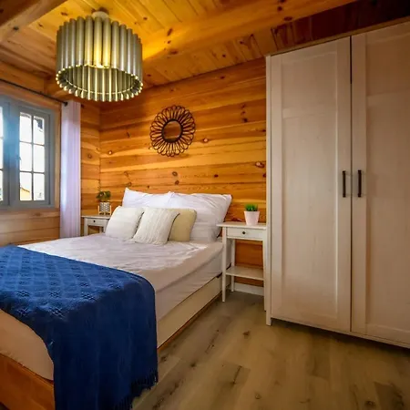 Nini House بيت للعطل