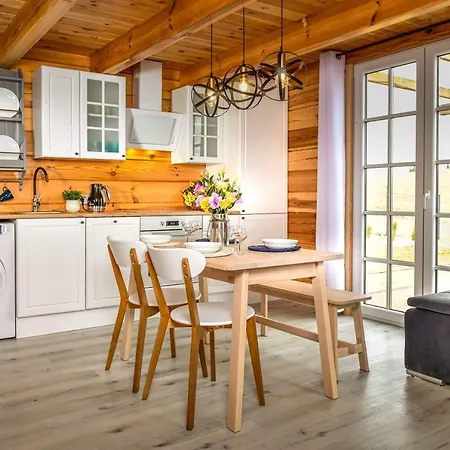 Nini House * Giże