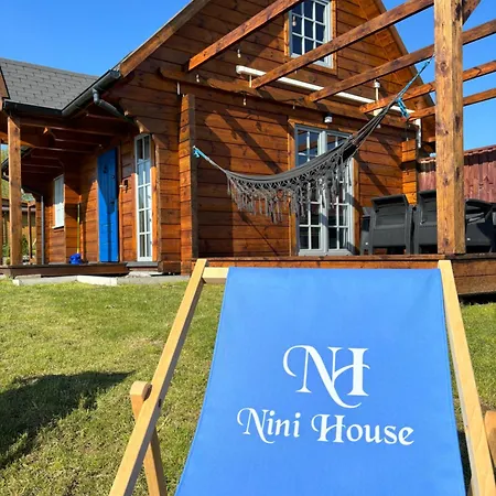Nini House
