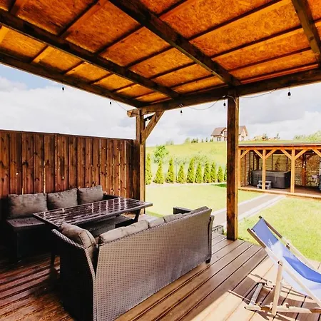 Nini House Hébergement de vacances